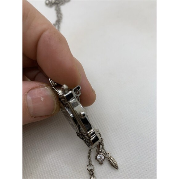 Avon 25mm Silver Tone Cuckoo Clock Pendant Brooch/Necklace w/Pin & chain Working - Picture 3 of 6